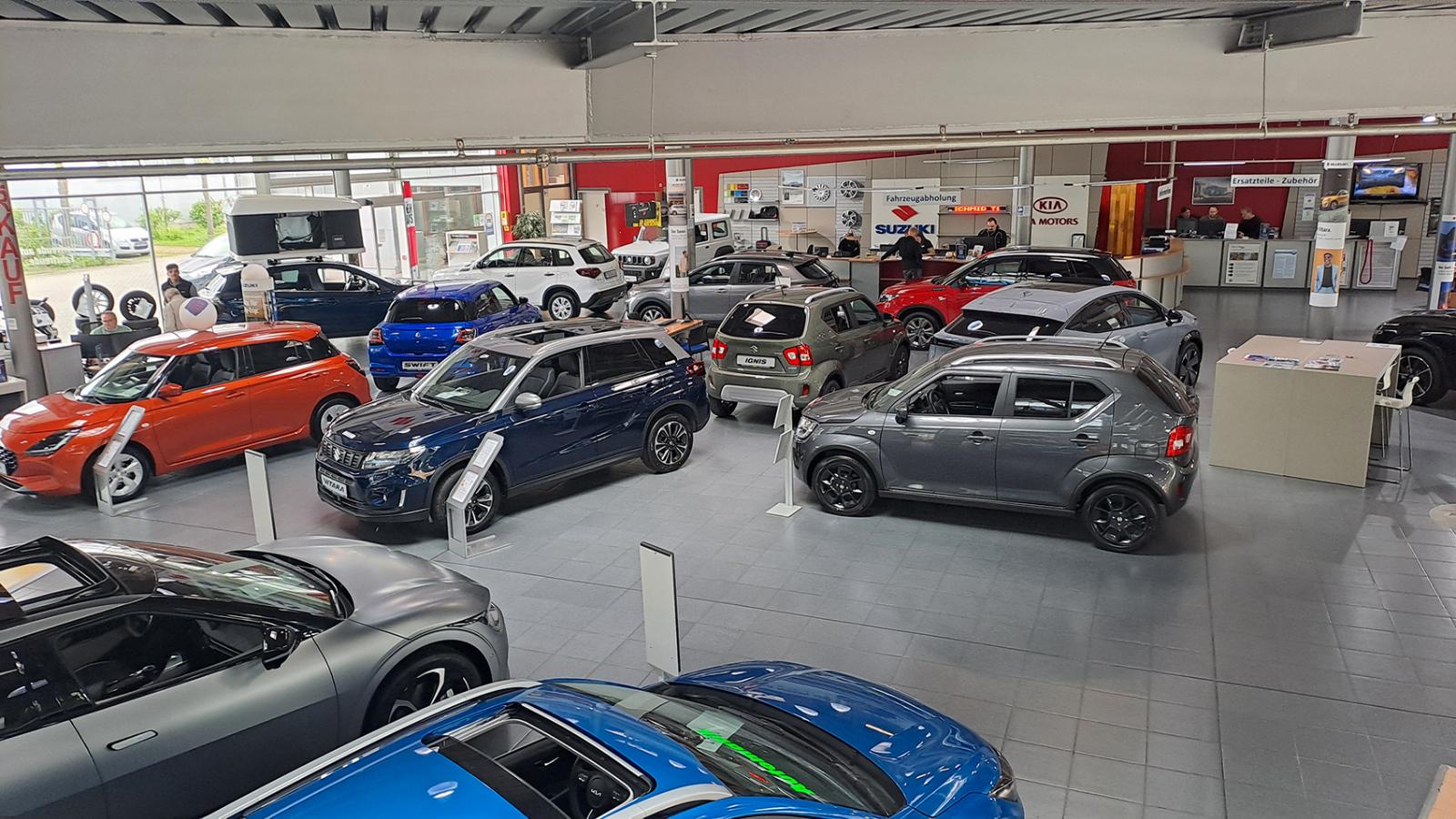 showroom-image-bottom