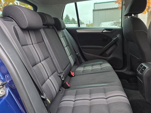 VW Golf — Foto 24