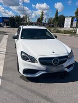 Mercedes-Benz Mercedes e63 AMG  Tausch interessiert - Mercedes E 63 AMG Unfallwagen