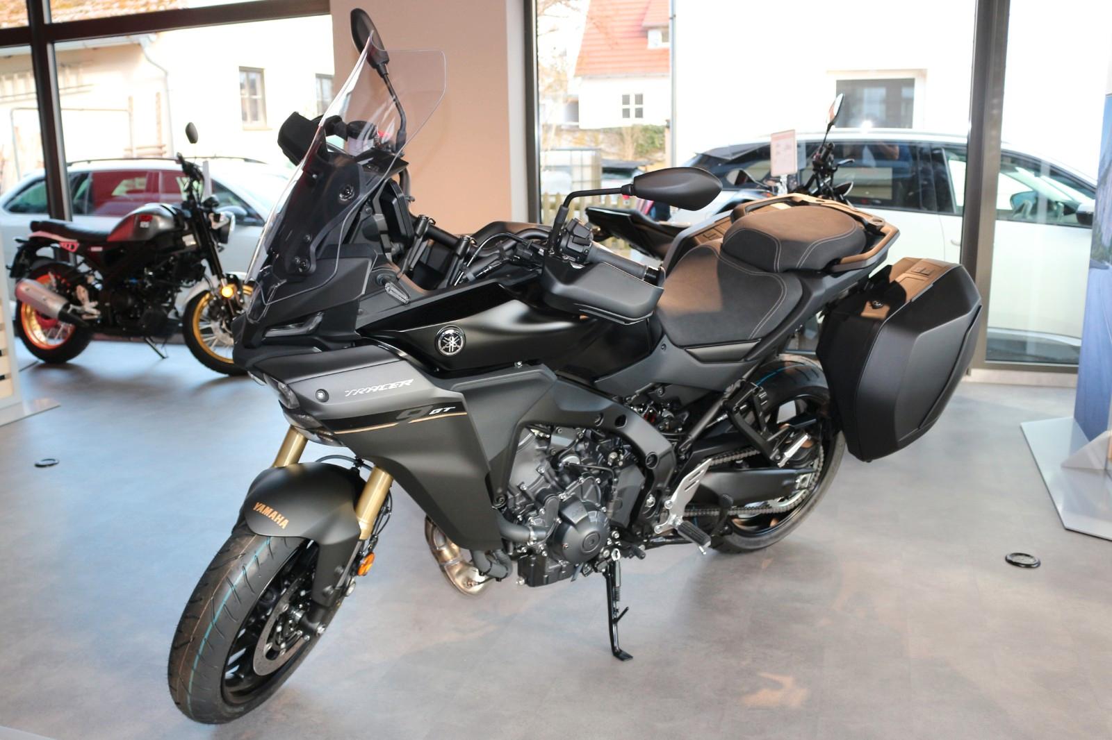 Yamaha Tracer 9 GT Schalter oder Y-AMT MJ 2025