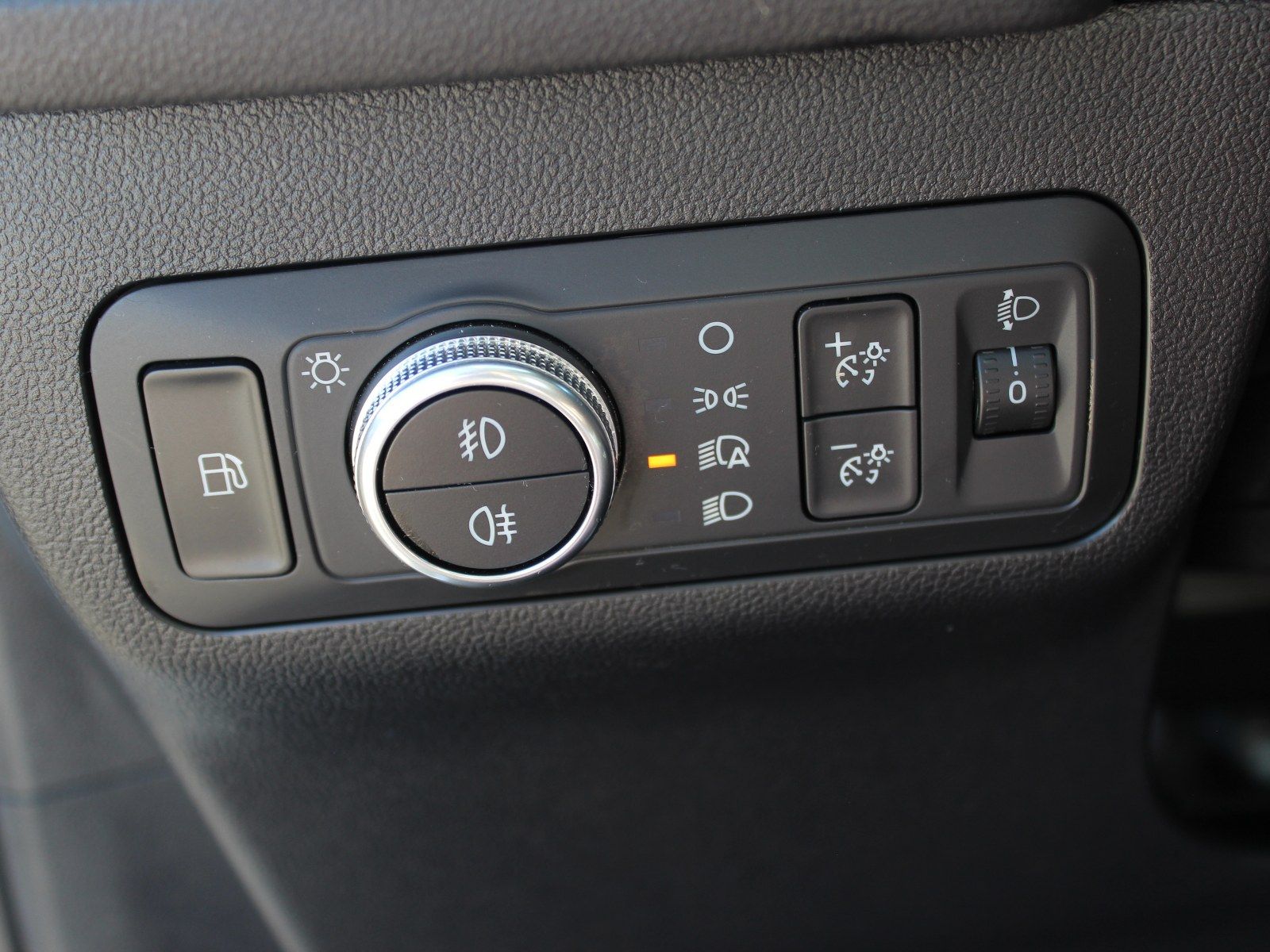 Fahrzeugabbildung Ford Kuga Plug-In Hybrid Cool & Connect 2,5 Duratec