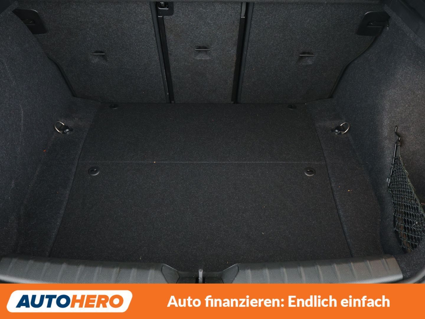 BMW 120i Edition M Sport Shadow Aut NAVI LED TEMPO P foto 18