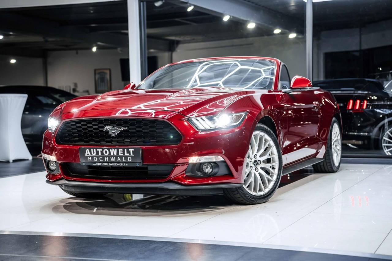 Ford Mustang Convertible 2.3 NAVI *DEU* Kamera XENON