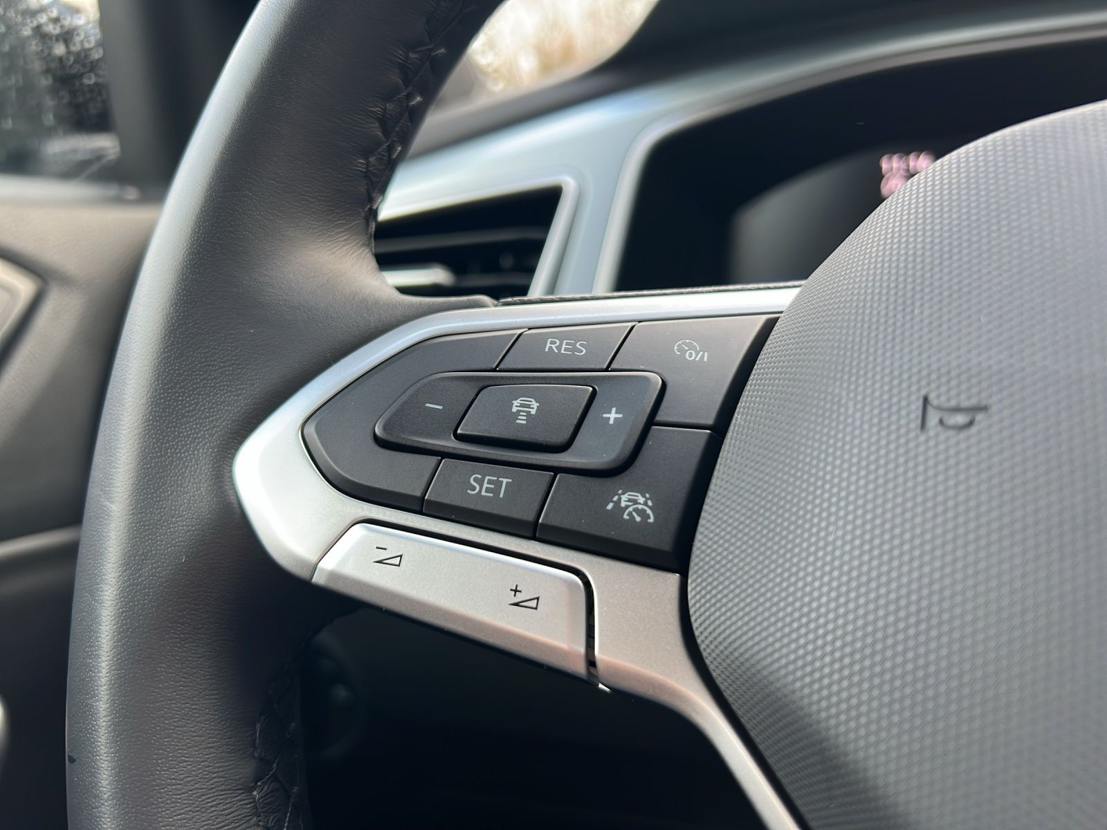 T-Roc Goal 2.0 TDI DSG AHK*Navi*ACC