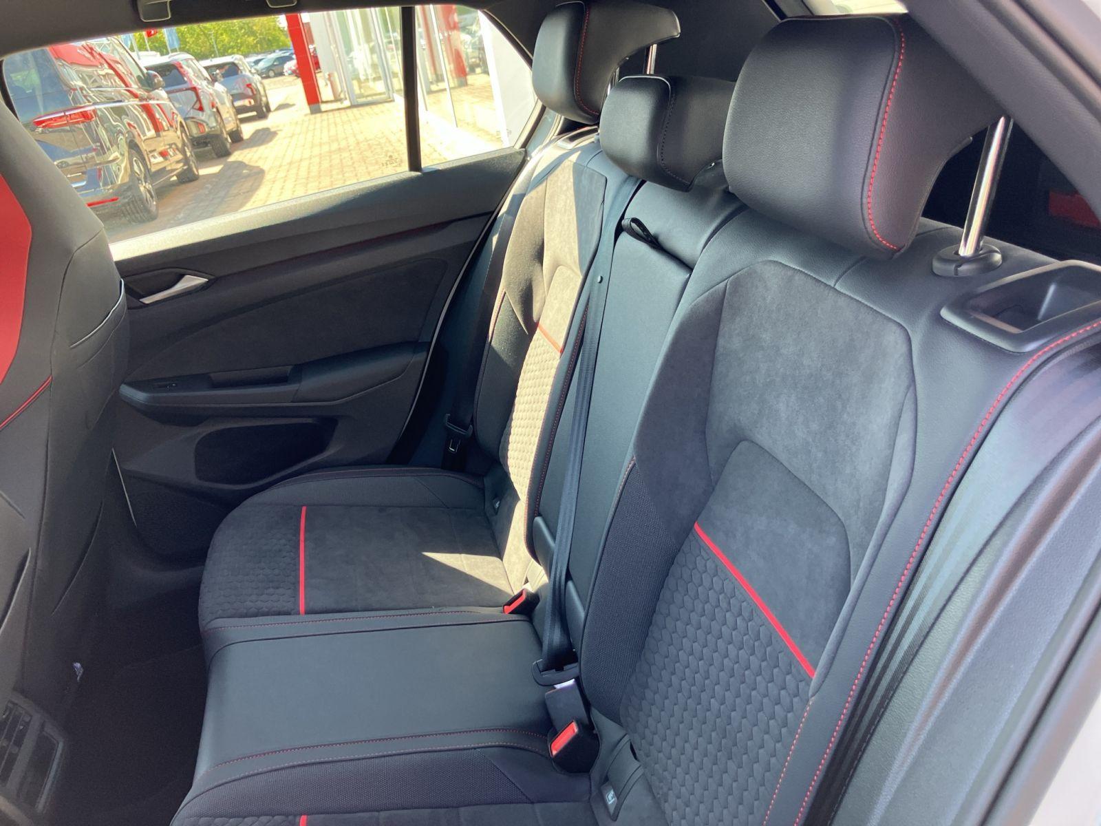 Volkswagen Golf VIII 2.0 TSI DSG GTI Clubsport LED/APP, миниатюра 16