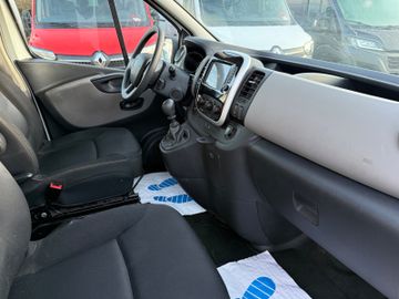 Renault Trafic - 9