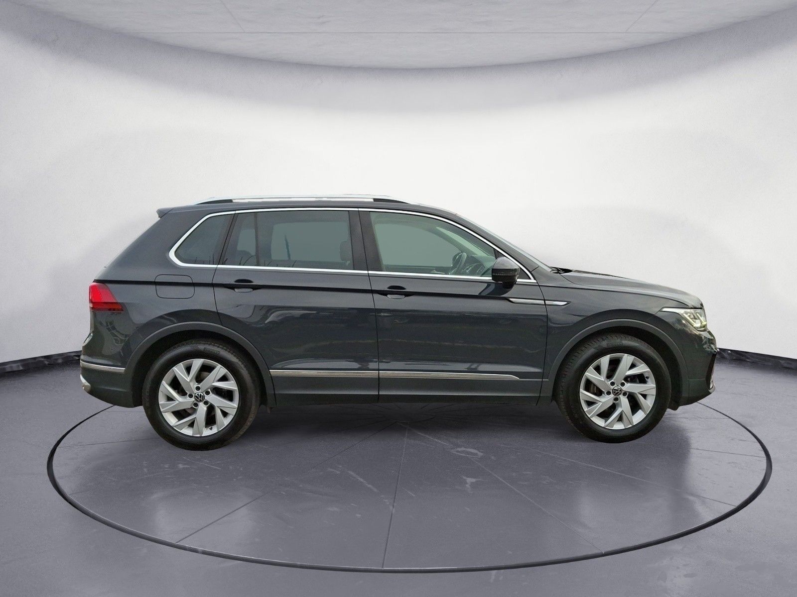 Volkswagen Tiguan - Bild 6