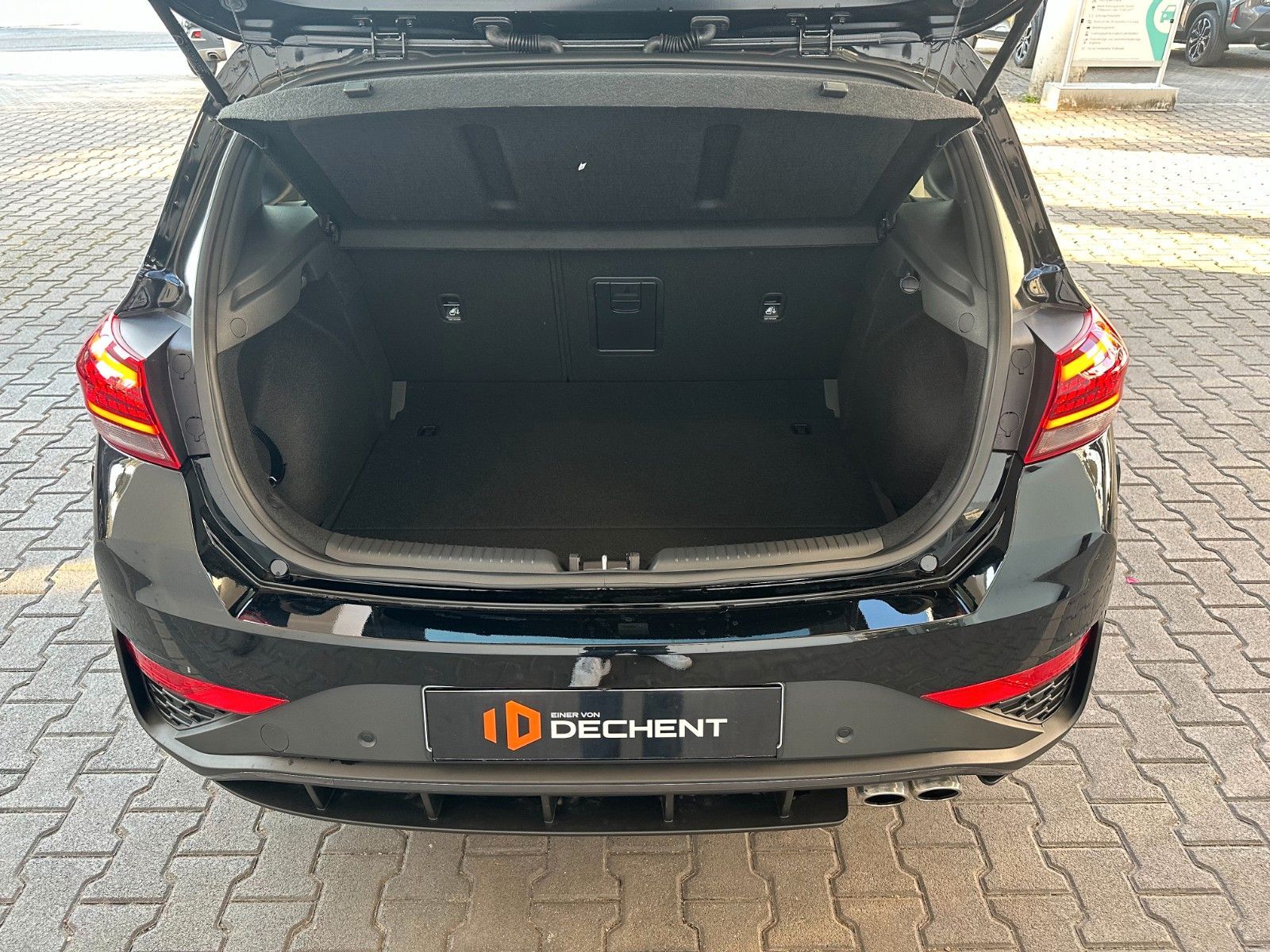 Fahrzeugabbildung Hyundai i30 1.5 T-GDI N Line Kamera,LED,Navi,SHZ,ACC,PDC