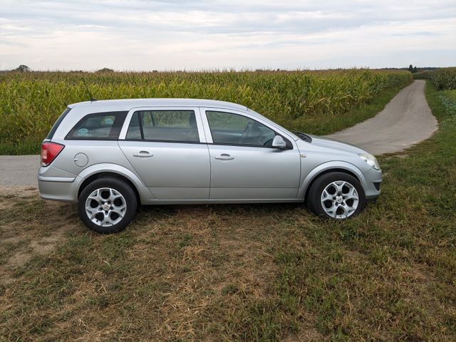 Opel Astra Kombi, 1.7 CDTI ecoFLEX , AHK, TÜV 9/25