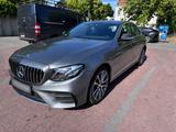 Mercedes-Benz Mercedes E 220 d 4MATIC AMG Line Widescreen 63  - Mercedes-Benz 220: W