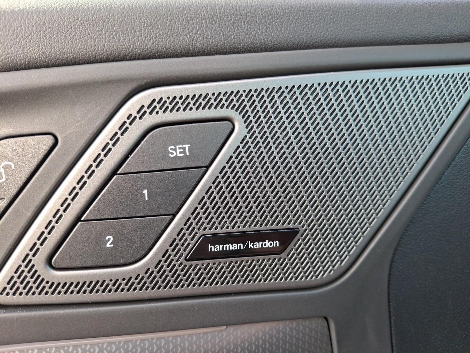 BMW X1 sDrive20i Steptronic Harman Kardon Driving As