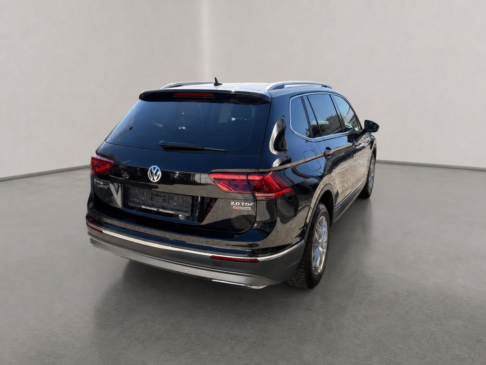 VW Tiguan Allspace Tiguan Allspace Highline 4Motion*7-Sitzer*Kamera, Ansicht 4