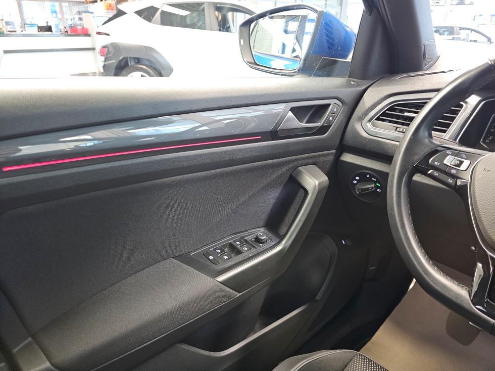 Volkswagen T-Roc Sport Navi,Pano-Dach,Kamera,LED,PDC,SH, миниатюра 18