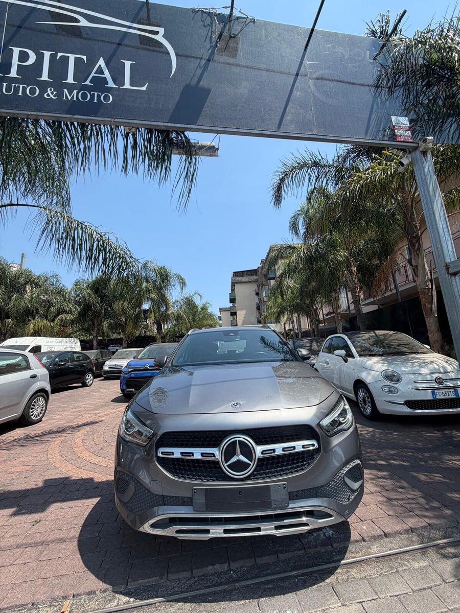 Mercedes-Benz Mercedes-benz GLA 200 d Automatic Executive prez