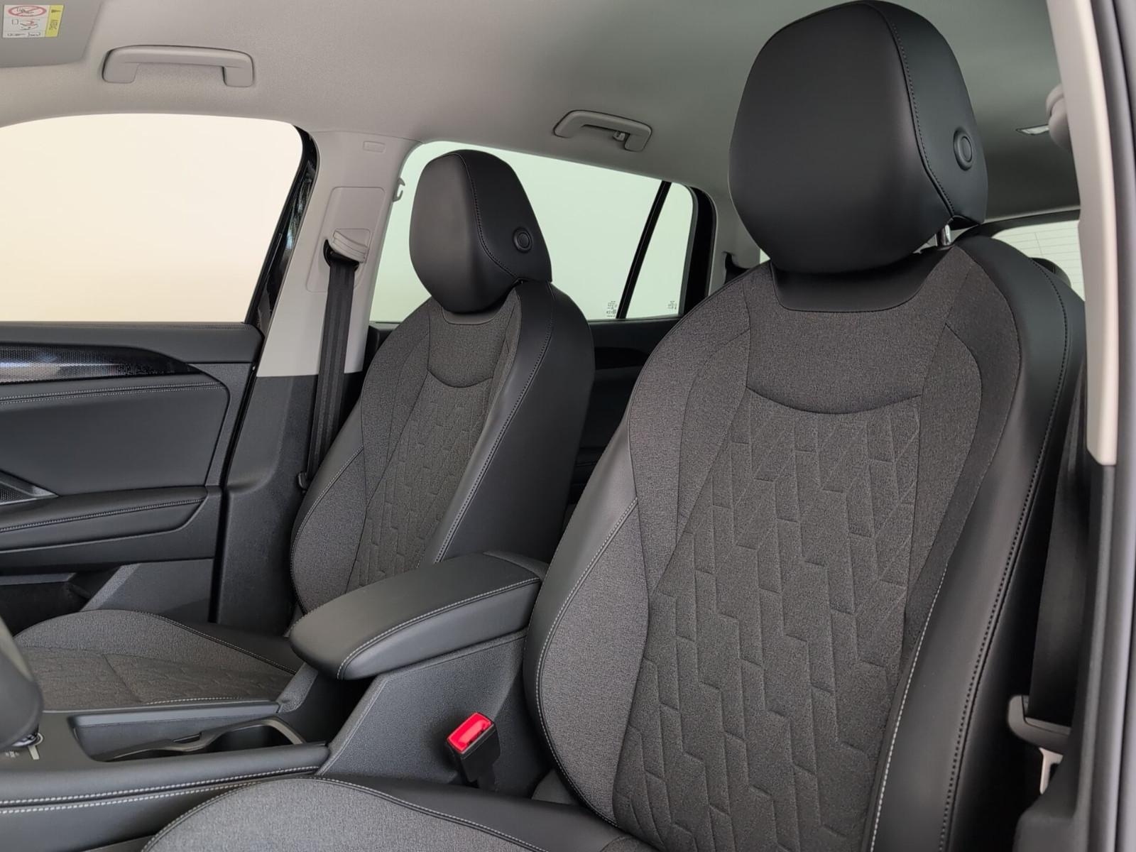 Volkswagen Tayron 1.5 eTSI DSG Life AHK Matrix 7-S Allwette, миниатюра 14