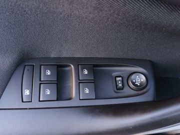 Fotografie 14 des Opel Astra K Lim Navi Sitz-/Lenkradheizung Allwetter