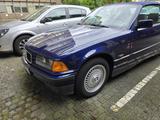 BMW 318i Cabrio E36 Oldtimer mit H - Kennz... - BMW 318 aus 1995