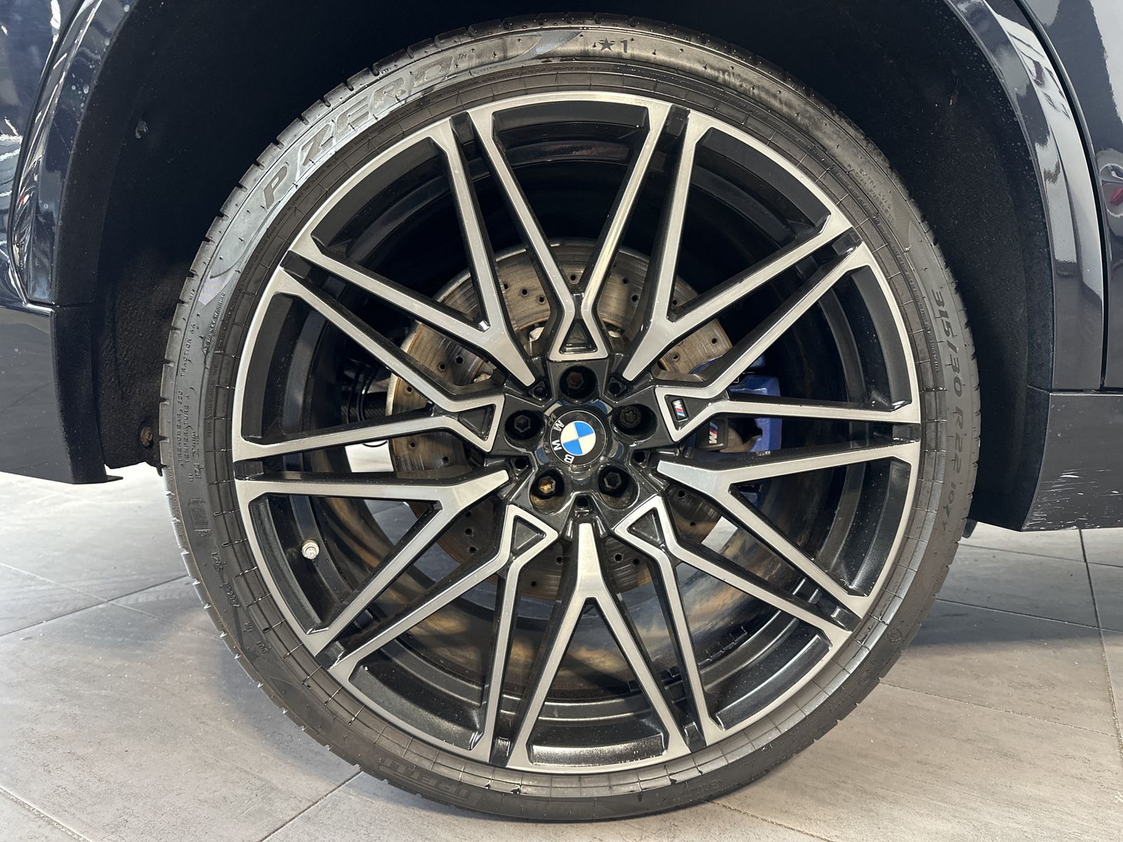 Fahrzeugabbildung BMW X5 M Competition M DRIVER'S+NAV+LED+360GRAD+22ZO