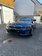 BMW 320d Luxury Line Luxury Line - BMW 320 Gebrauchtwagen in Mannheim