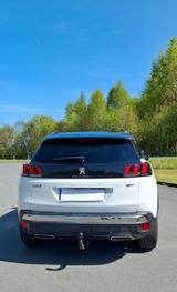 Peugeot 3008 2.0 BlueHDi 180 EAT8 GT GT - Peugeot 3008: Bluehdi 180