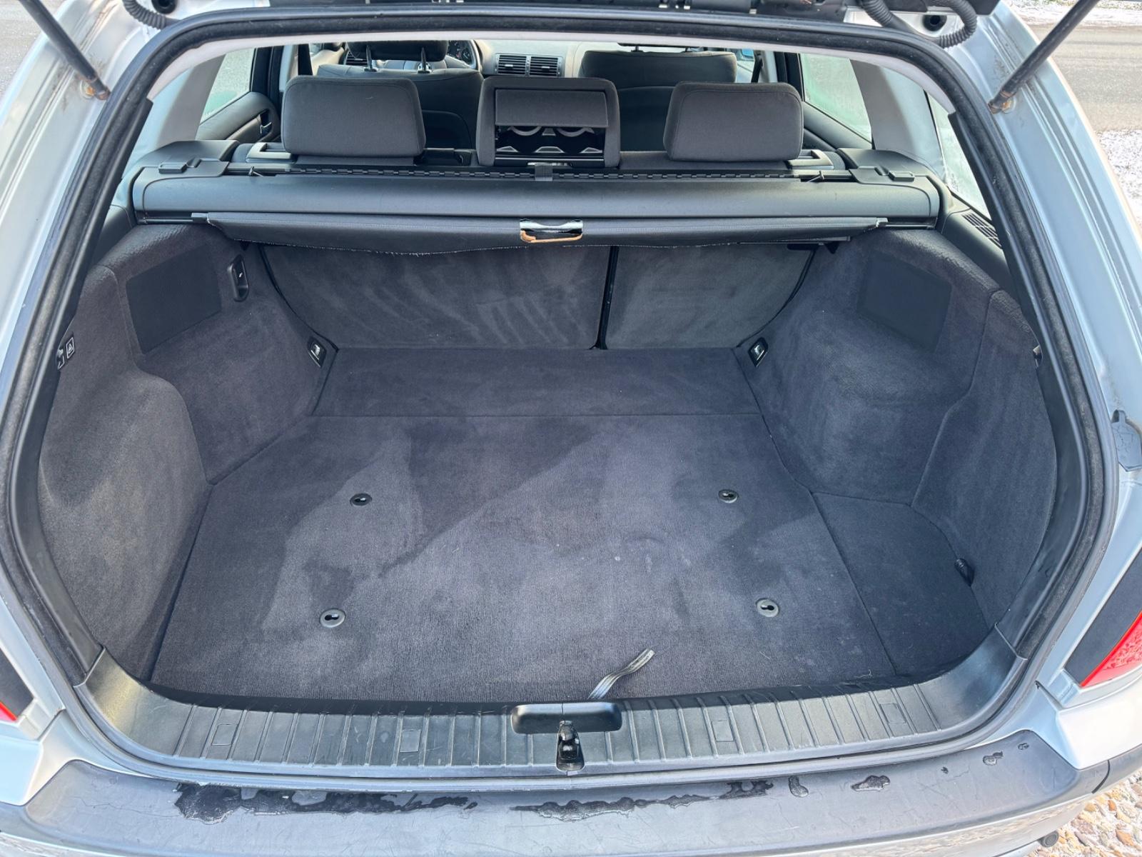 BMW 316 2004 — photo 11