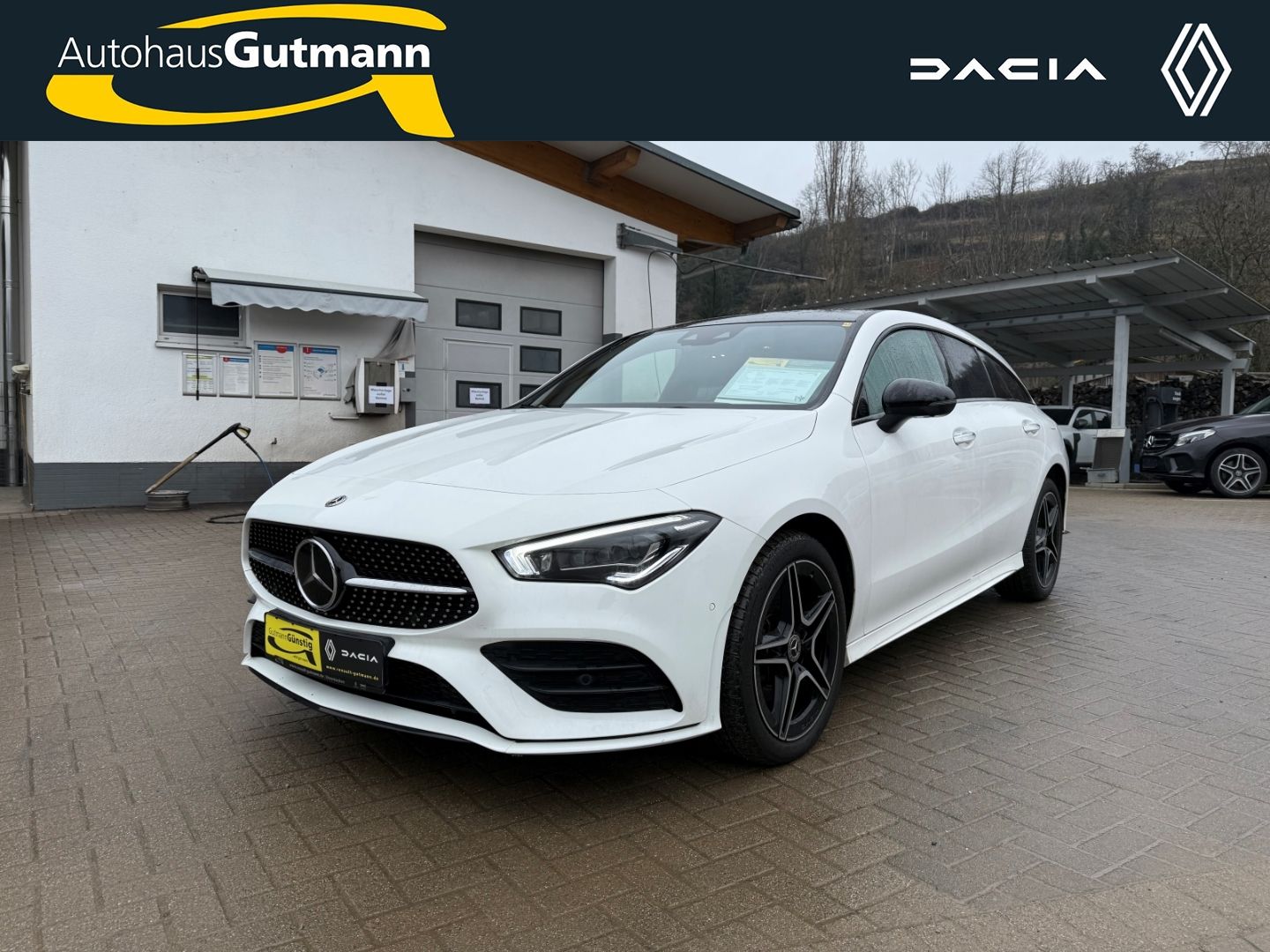 Fahrzeugabbildung Mercedes-Benz CLA 250 Shooting Brake e PHEV MULTIBEAM Sportpak