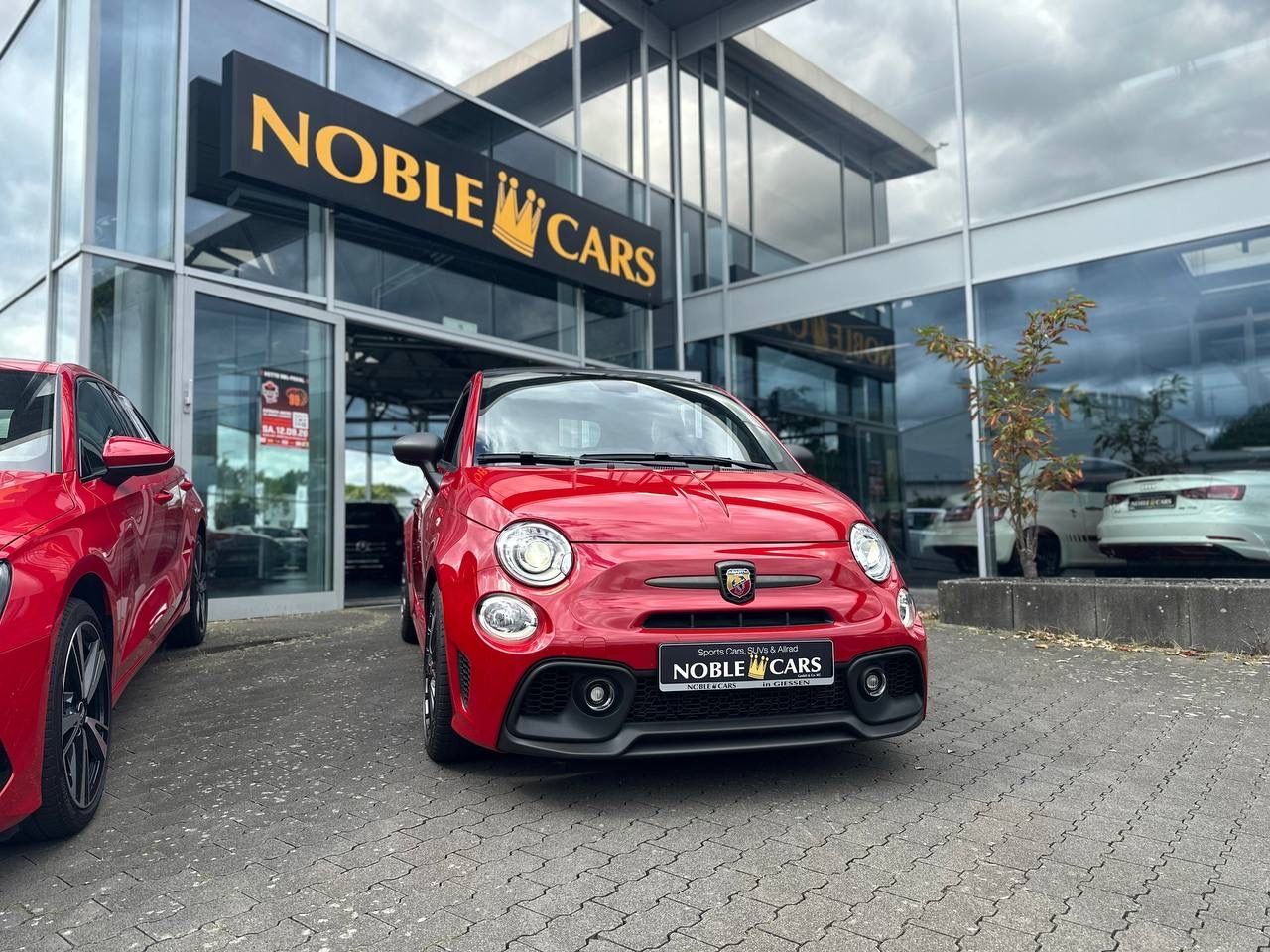 Fahrzeugabbildung Abarth 695C BEATS KLIMA NAVI 17" ALU