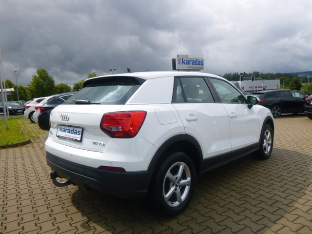 Fahrzeugabbildung Audi Q2 30 TDI >AUT/AHK /NAVI/TEMP/Einparkhilfe<