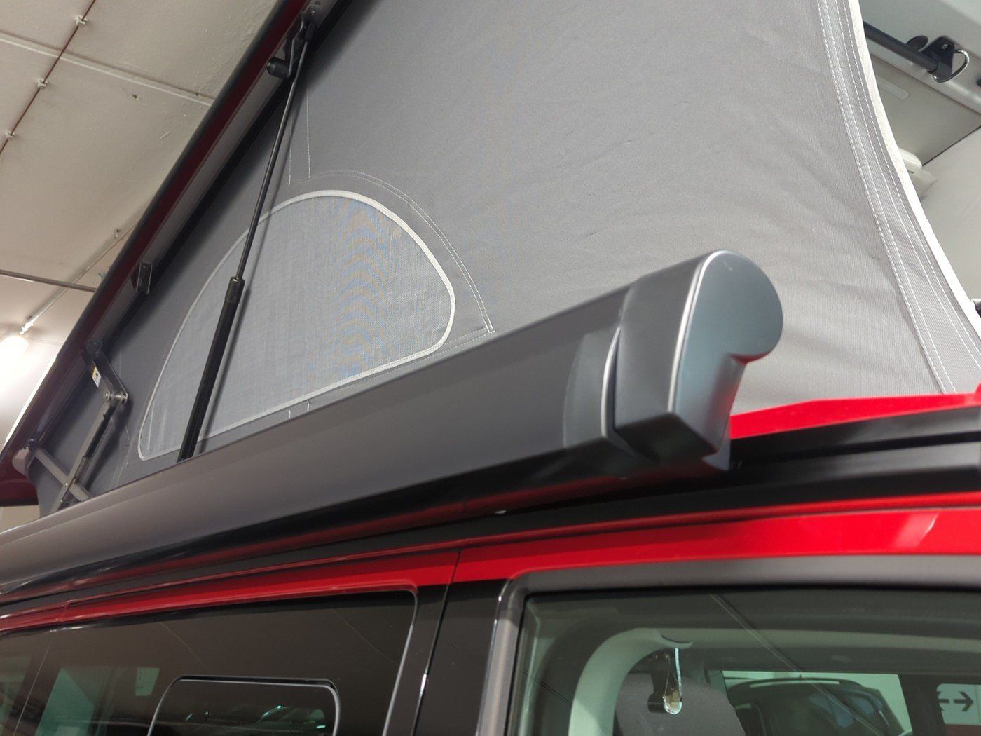 Volkswagen T6.1 California Beach 2.0 TDI DSG Camper Ed. LED foto 22