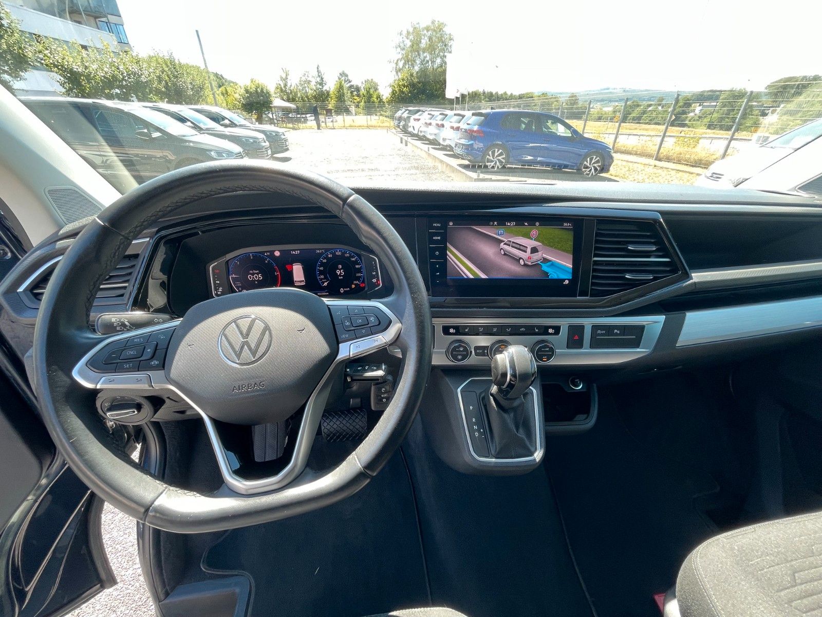 Volkswagen T6.1 Multivan Comfortl. AHK Navi pro foto 10