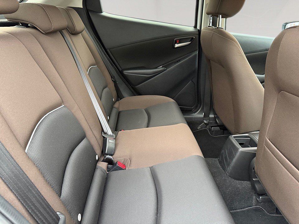 Fahrzeugabbildung Mazda 2 1.5i 75PS EXCLUSIVE