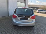 Opel Meriva B Innovation - Opel Meriva mit Benzin-Antrieb: Limousine