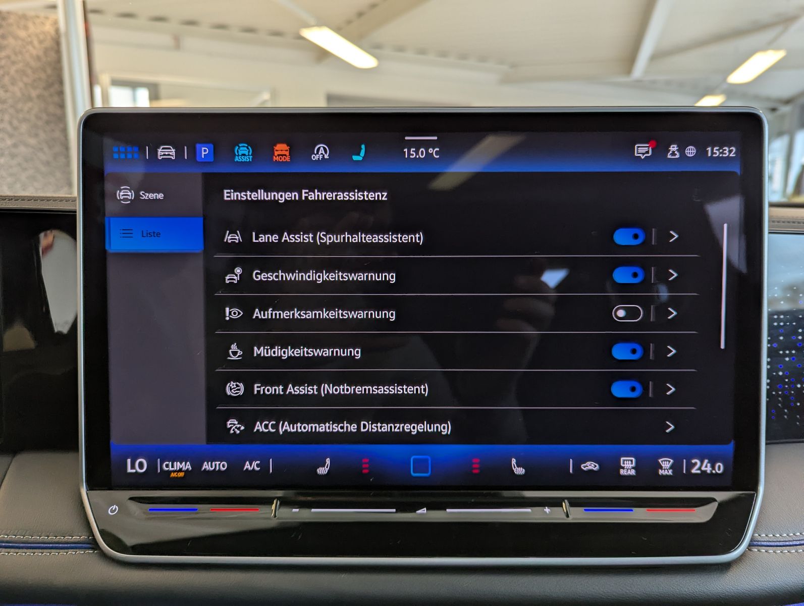 Fahrzeugabbildung Volkswagen Tiguan 2.0TDI R-Line 4M Pano Black Matrix AHK 20