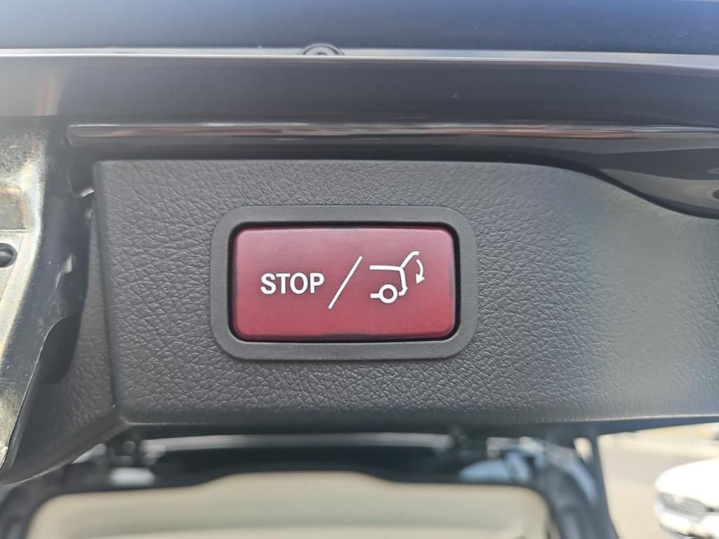 Fahrzeugabbildung Mercedes-Benz V 300 Marco Polo 4x4 EASY-UP SD 2,5tAHK 360° EDW