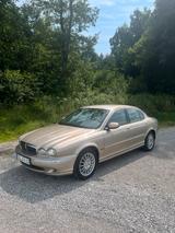 Jaguar X-Type 2.5 V6 4x4 - gebrauchte Jaguar X-Type aus dem Jahr 2003