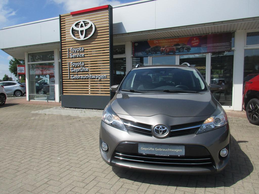 Toyota Verso 1.8 Comfort