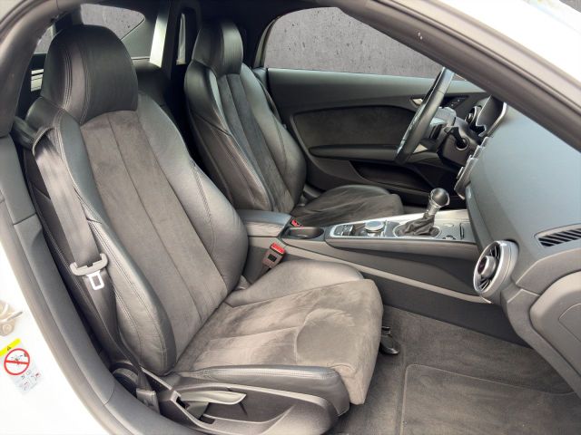 TT Roadster 2.0 TFSI Bluetooth LED Klima