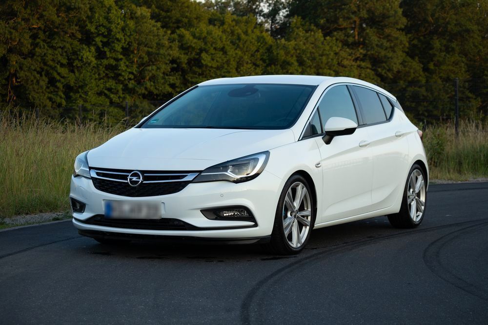 Image of Opel Astra