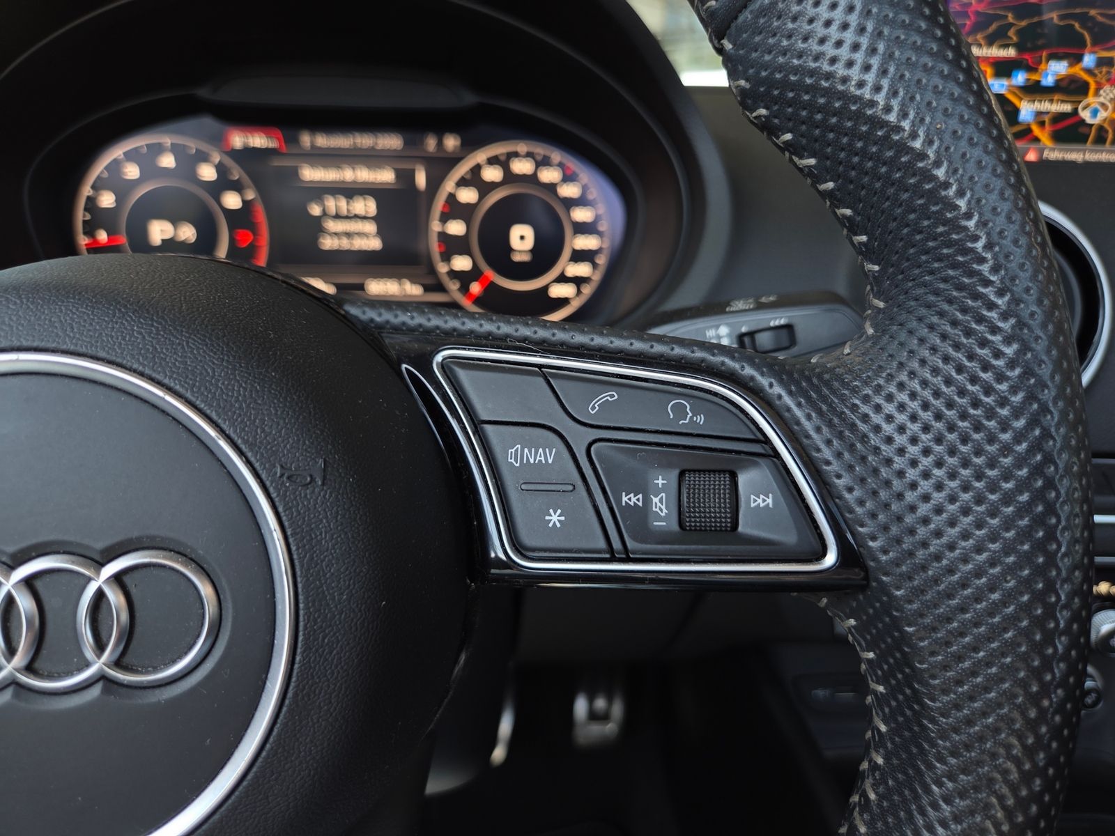 Fahrzeugabbildung Audi A3 Cabriolet S Line KLIMA LED NAVI SHZ