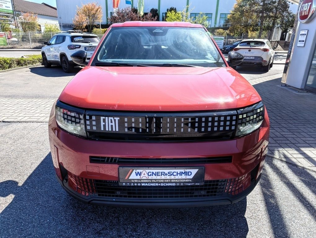 Fahrzeugabbildung Fiat Grande Panda ICON Hybrid 1.2 eDCT