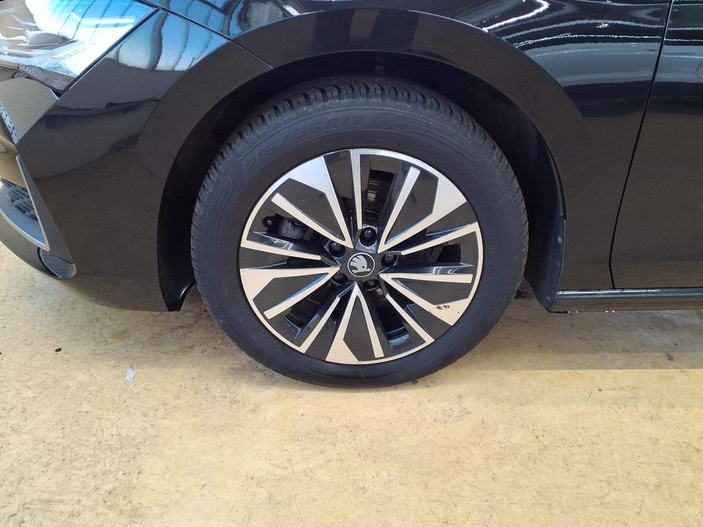 Skoda Superb - Bild 7