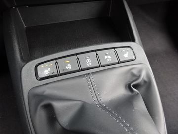 Fotografie 13 des Hyundai i10 1.0 Trend*SHZ*Klima*PDC*Navi über Carplay