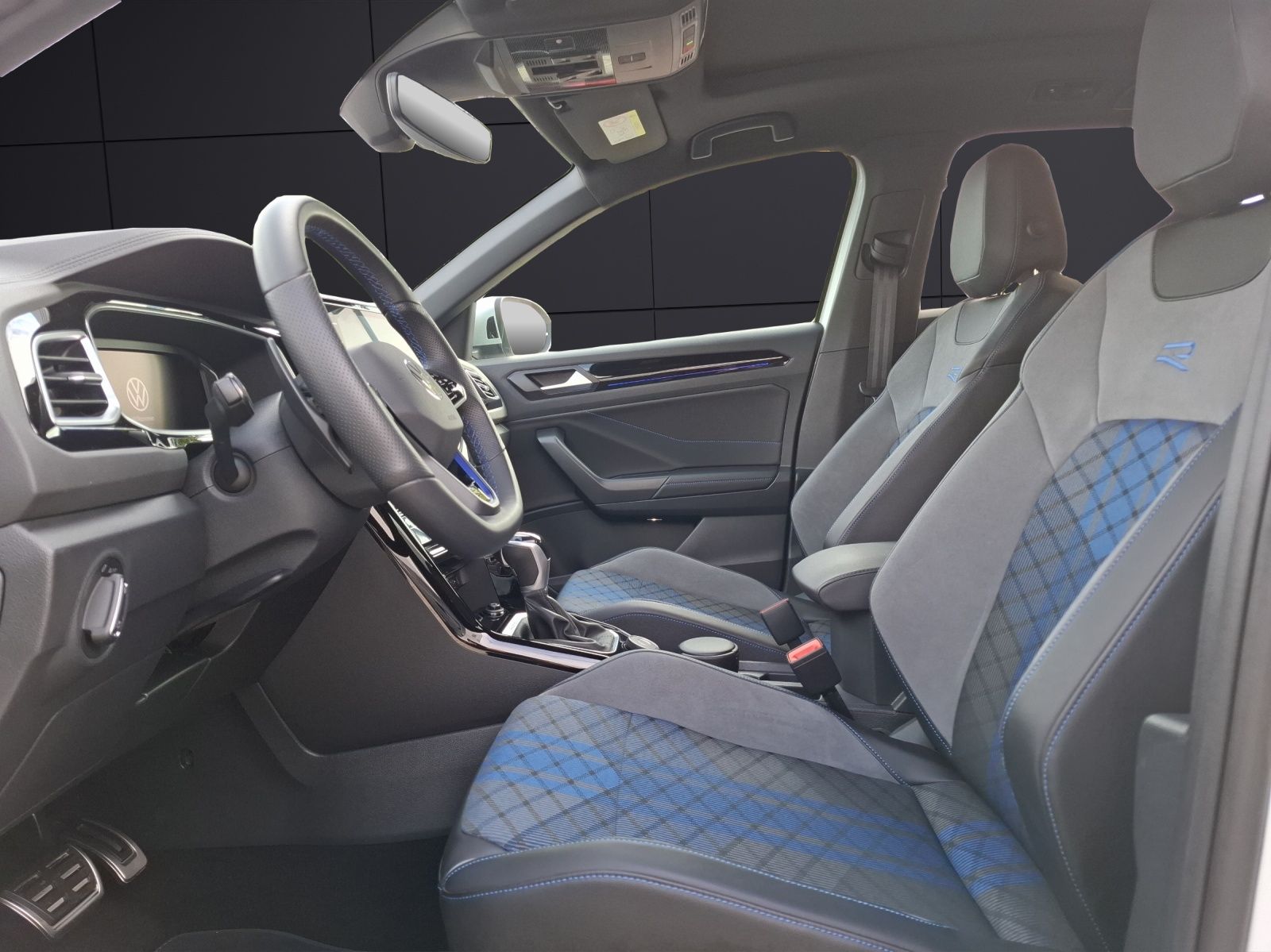Fahrzeugabbildung Volkswagen T-Roc R 4M Matrix Navi Akrapovic Pano AID ACC RF