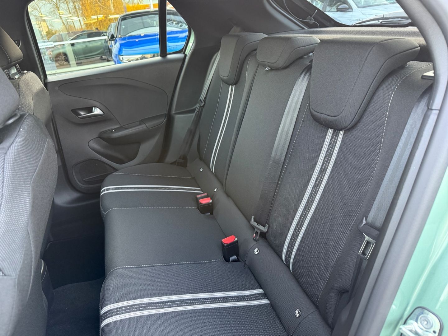 Fahrzeugabbildung Opel Corsa F YES SHZ+LHZ+Allwetter