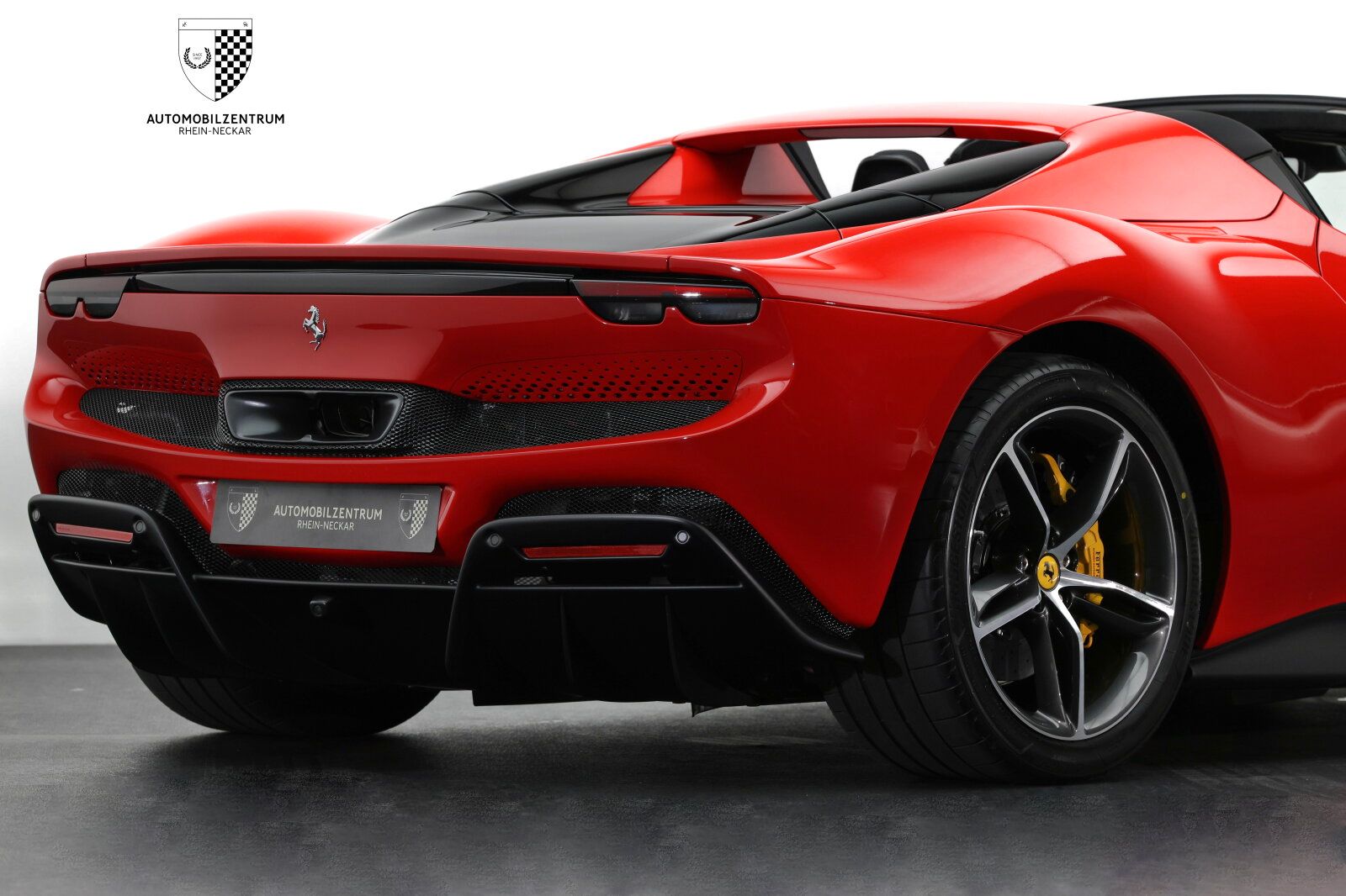 Ferrari 296 GTS - Bild 32