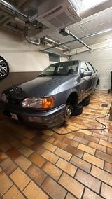 Ford Sierra Cosworth 2WD Wolf Racing - Ford Sierra mit Benzin-Antrieb: Limousine