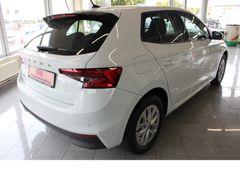 Fahrzeugabbildung Skoda Fabia Ambition 1.0 Apple CarPlay,Android Auto,Wi