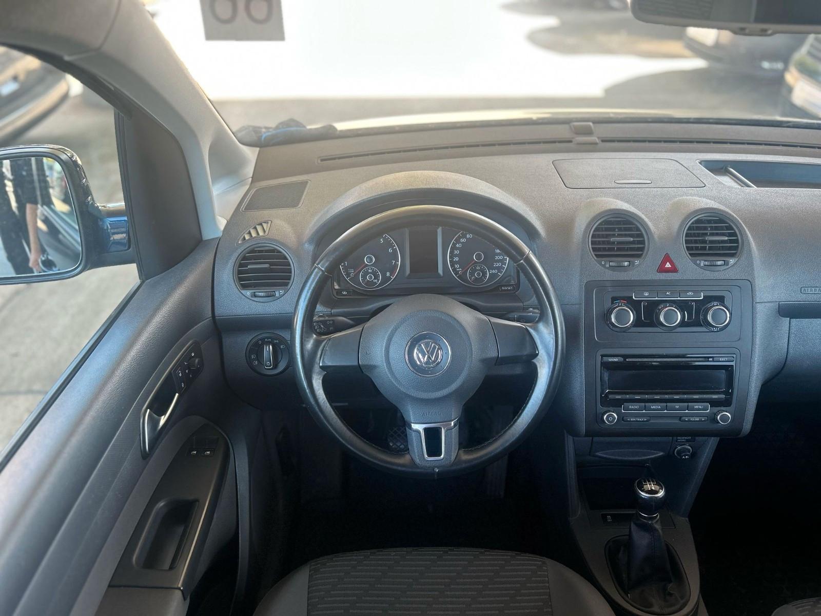 Volkswagen Caddy Kombi Maxi *TÜV NEU*PDC*AHK*LM*TEMP*