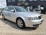Audi A4 3.0 tiptronic quattro Avant Automatik 3. Hand - Audi A4 aus 2003: Kombi
