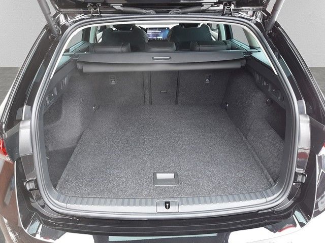 Fahrzeugabbildung Skoda Octavia Combi Tour 2.0TDI DSG AHK Matrix HeadUp